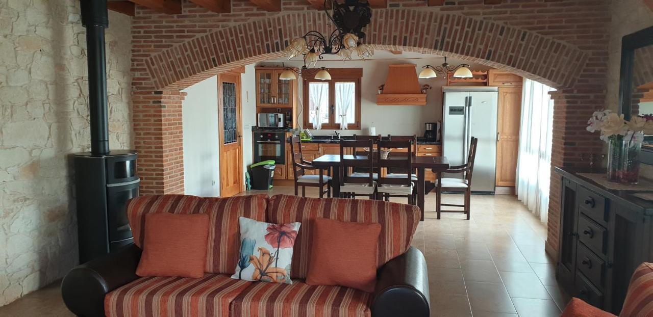 Casa Rural El Pilon Torre Val De San Pedro Екстер'єр фото